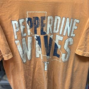 pepperdine t-shirt size large